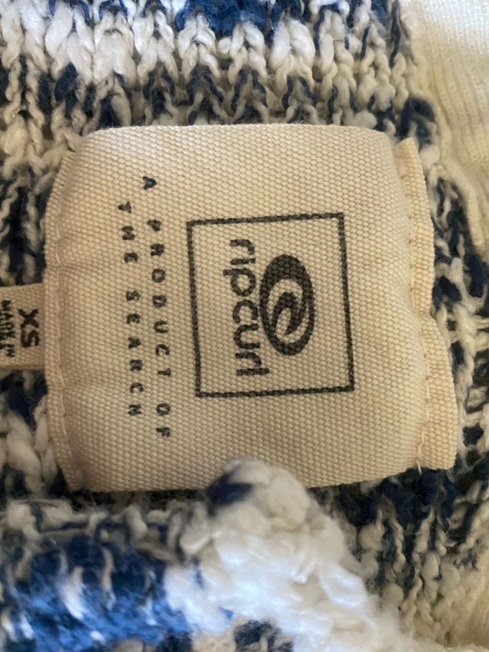 Rip Curl Cream and Blue Striped Hooded V-Neck Pullover - Picture 2 of 6